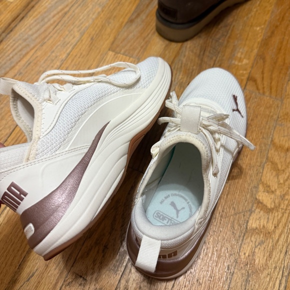 Softride Ruby Luxe Femme Sneaker - Picture 5 of 5